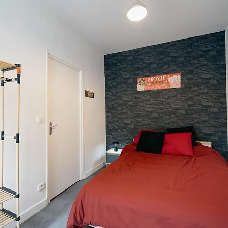 Le Sejour Cine-proche Du Centre-wifi-parking Apartamento